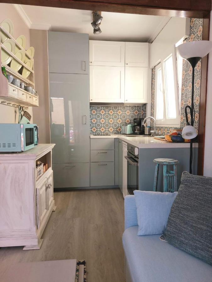 フエンヒロラCozy Penthouse With Excellent Locationアパートメント エクステリア 写真